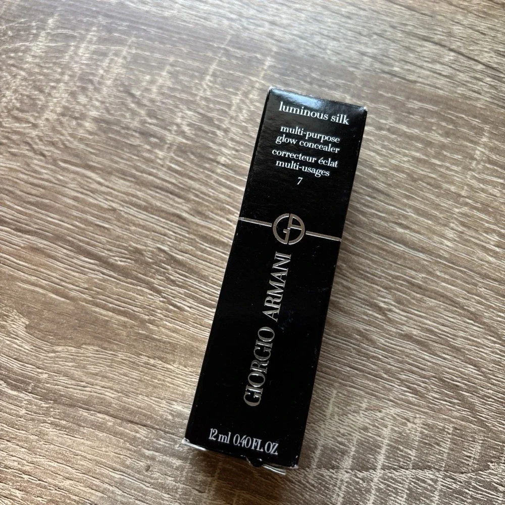GIORGIO ARMANI LUMINOUS SILK PERFECT GLOW CONCEALER #7 0.40 OZ BOXED